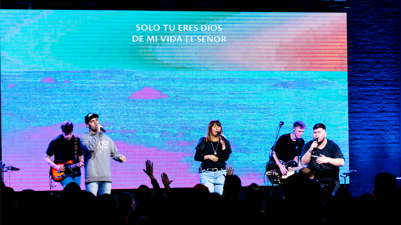 ADORACIÓN